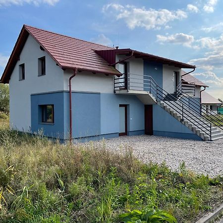 Lake View Apartments Near Golf Resort Kuneticka Hora, Dritec Pardubice Kamer foto