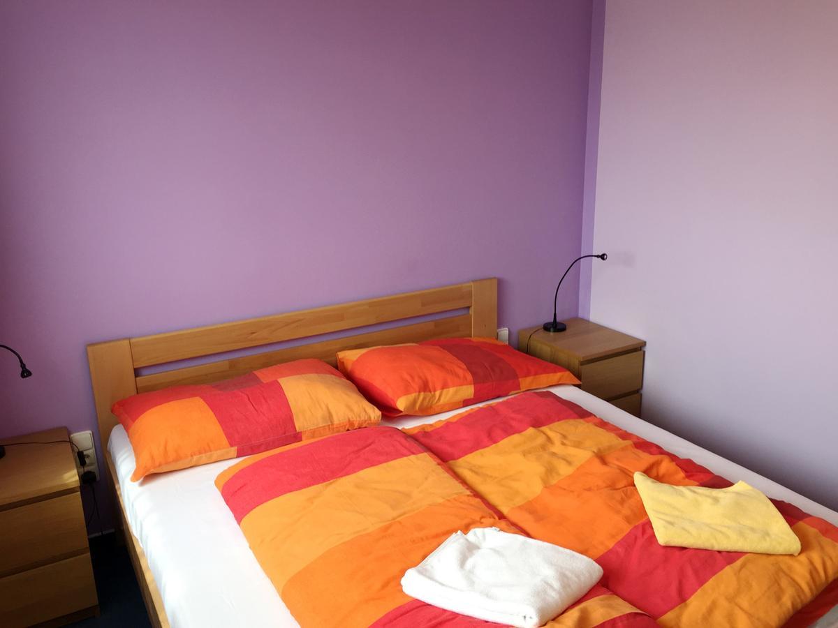 Lake View Apartments Near Golf Resort Kuneticka Hora, Dritec Pardubice Buitenkant foto
